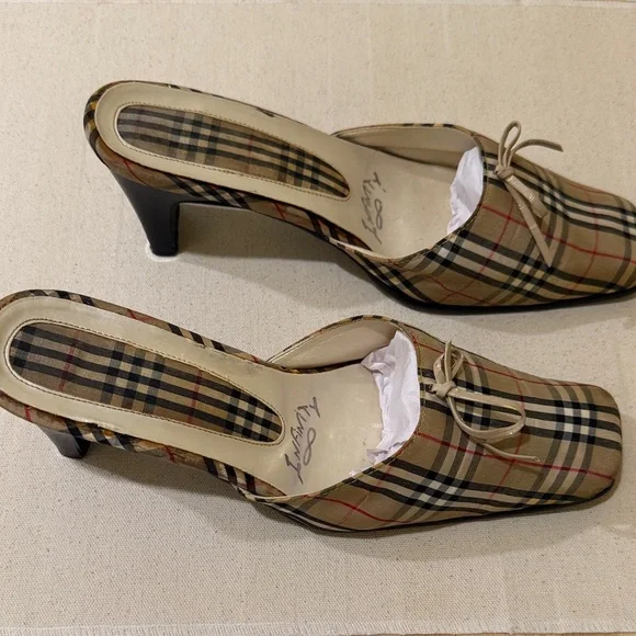 NFINITY Vintage Plaid Women's Mules Size 9.5 M | 2.5”-3” Heels - Picture 2 of 12